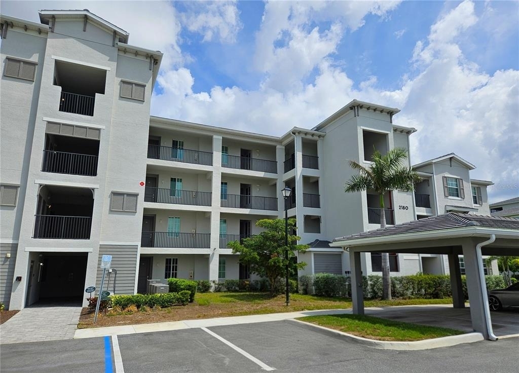 12180 Wellen Golf Street - Photo 0