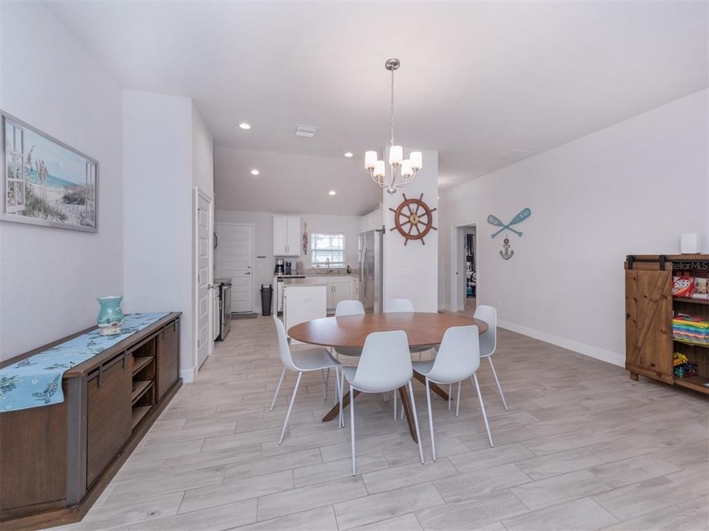 886 Euclid Road - Photo 8