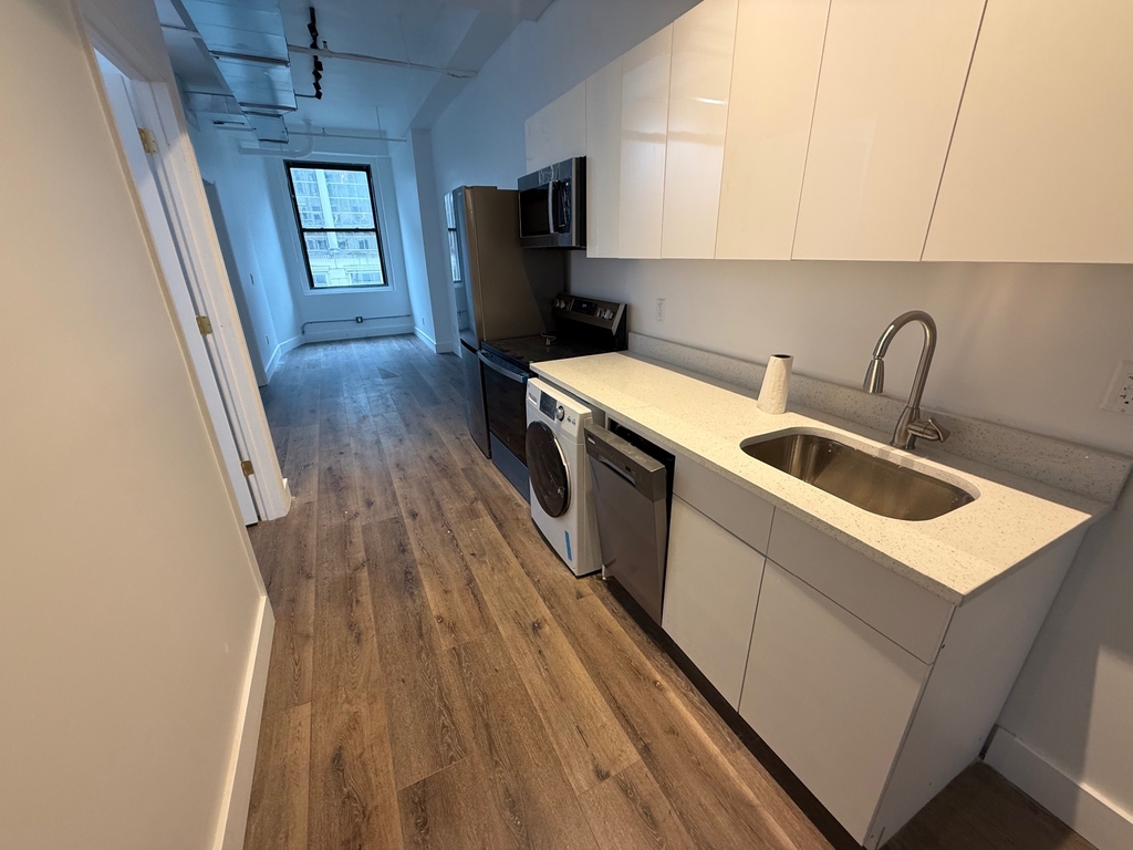 255 West 36th Street - Photo 0