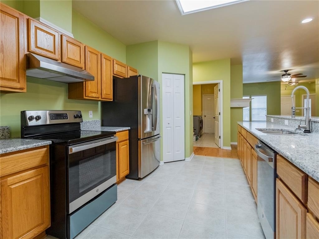 8436 Sw 77th Avenue - Photo 7