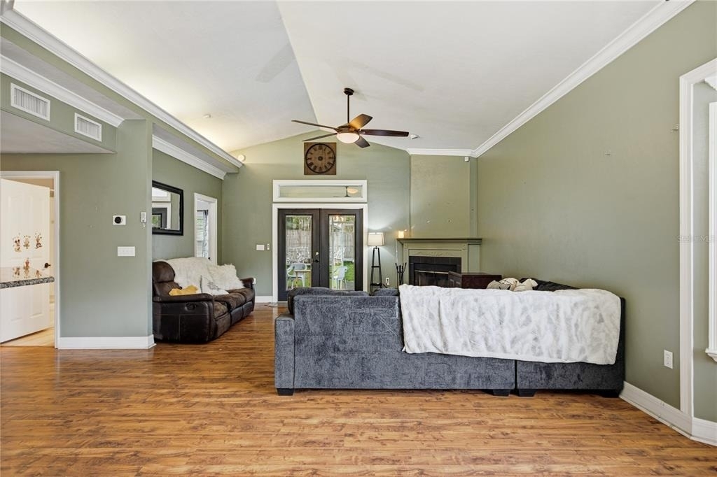 11516 Nw 16th Place - Photo 9