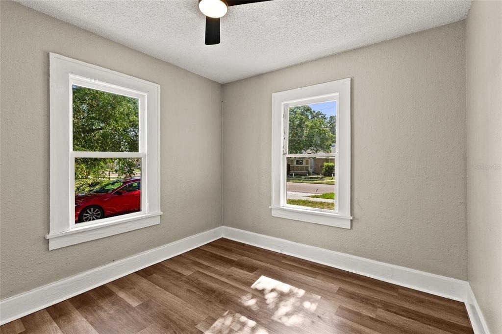 2329 7 Street S - Photo 28