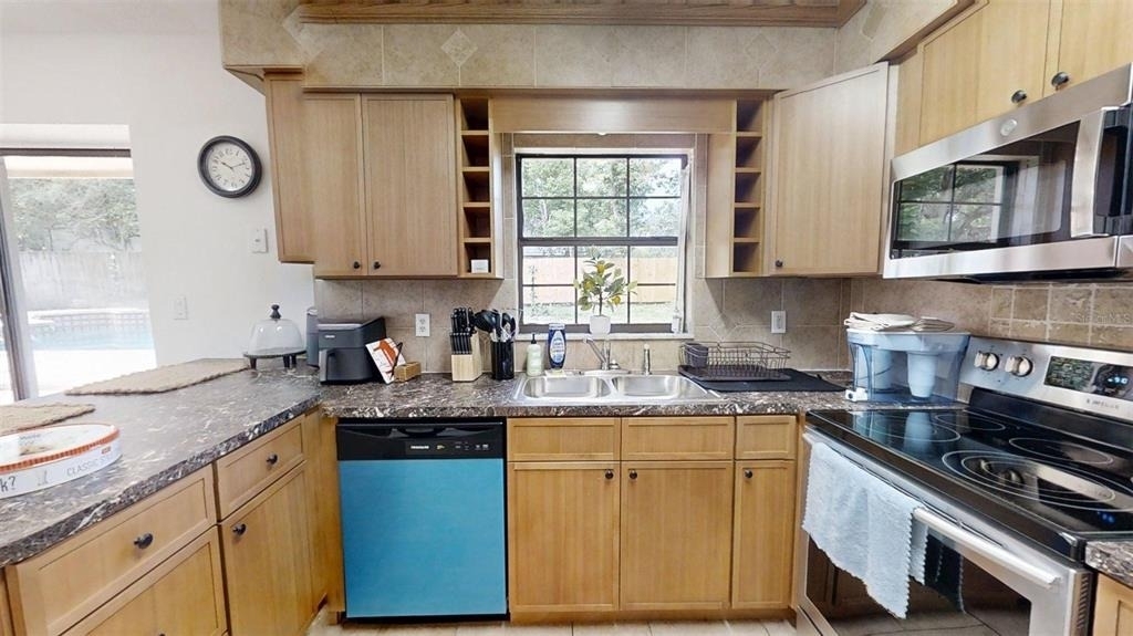 3740 Ne 5th Street - Photo 26