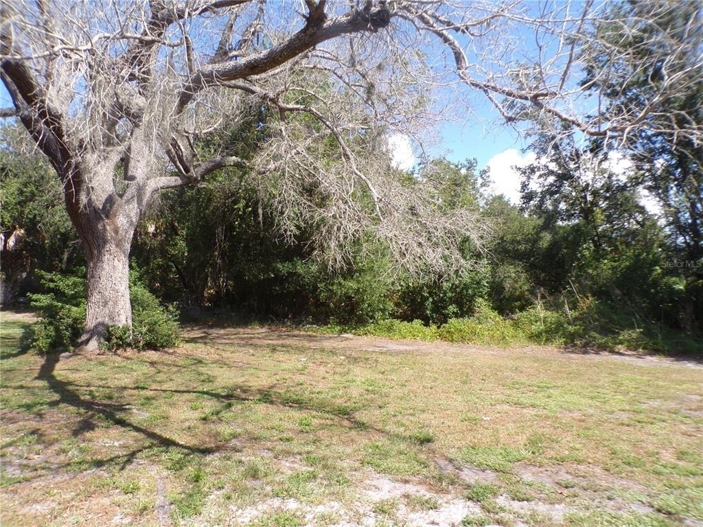 1088 Melville Road - Photo 23