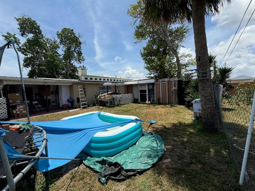 21234 Gladis Avenue - Photo 4