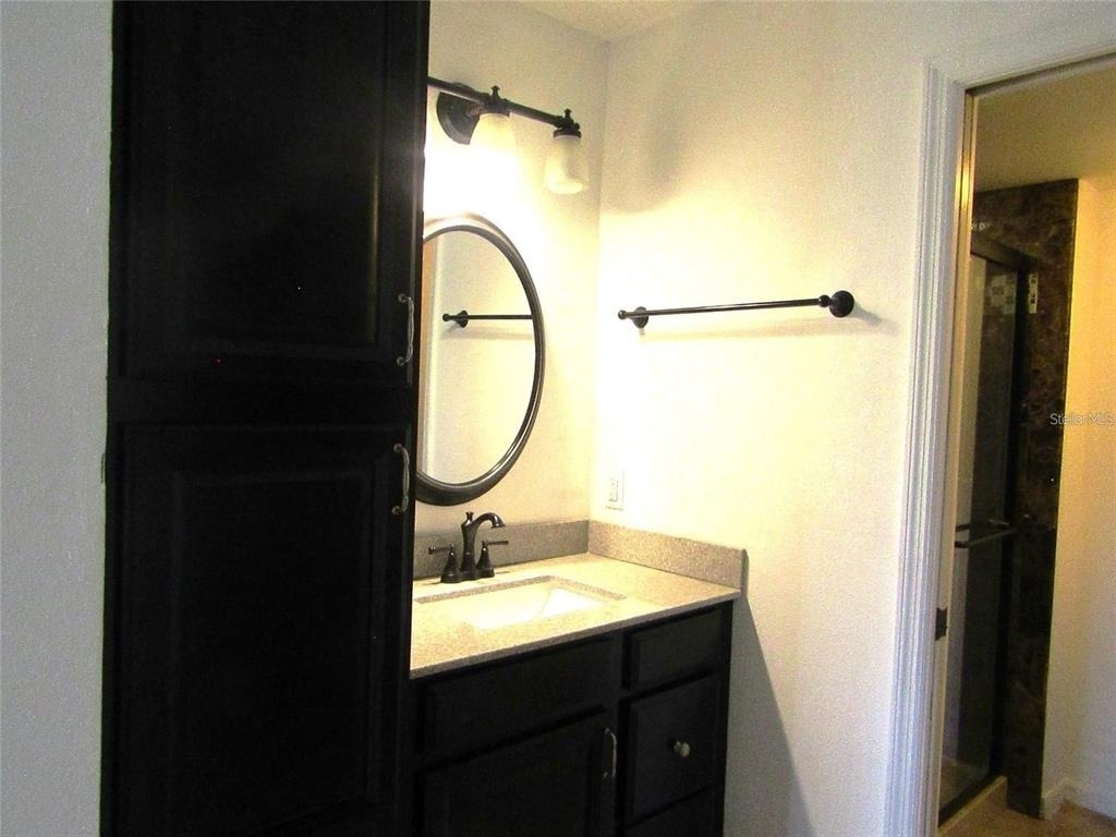 4434 Weybridge - Photo 17