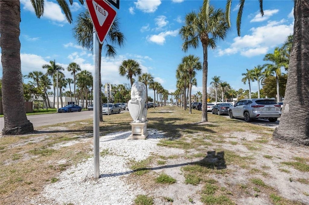 765 John Ringling Boulevard - Photo 43