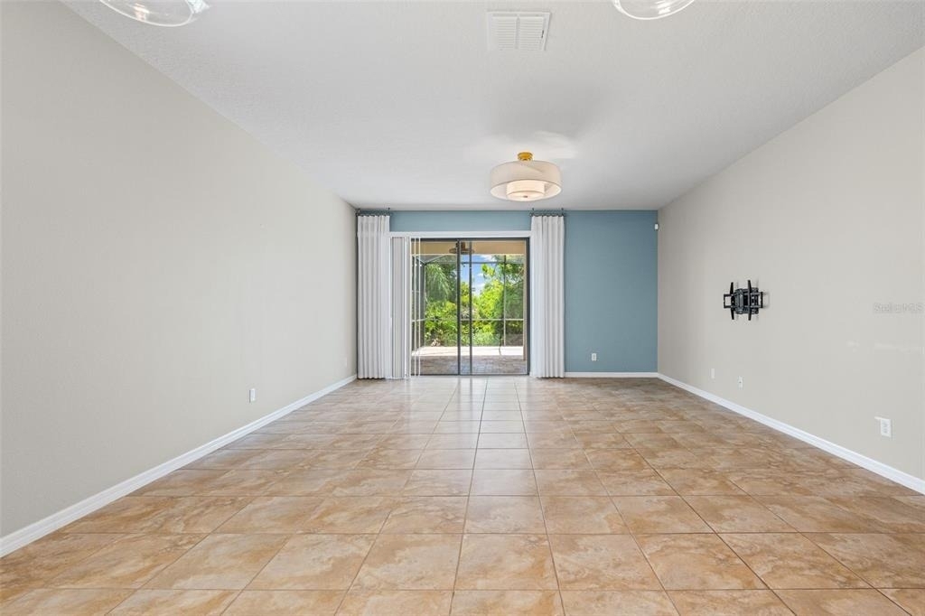 5524 107th Terrace E - Photo 6