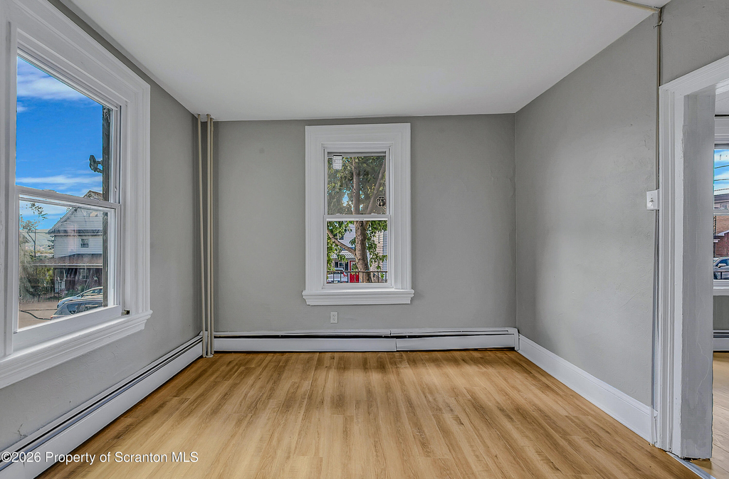310 Oak Street - Photo 7