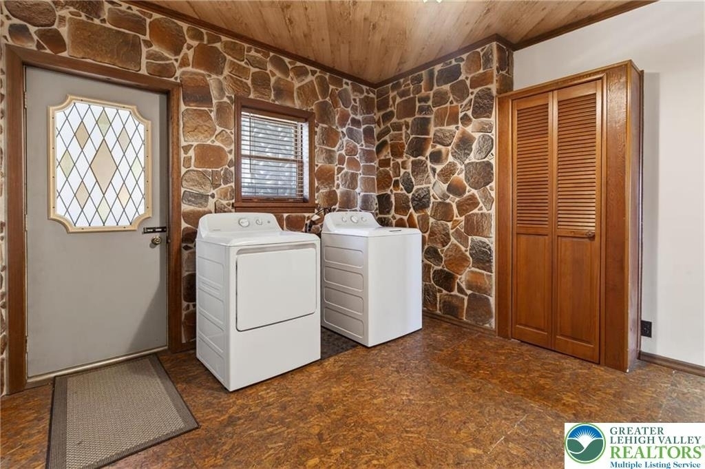 216 W Bertsch Street - Photo 18
