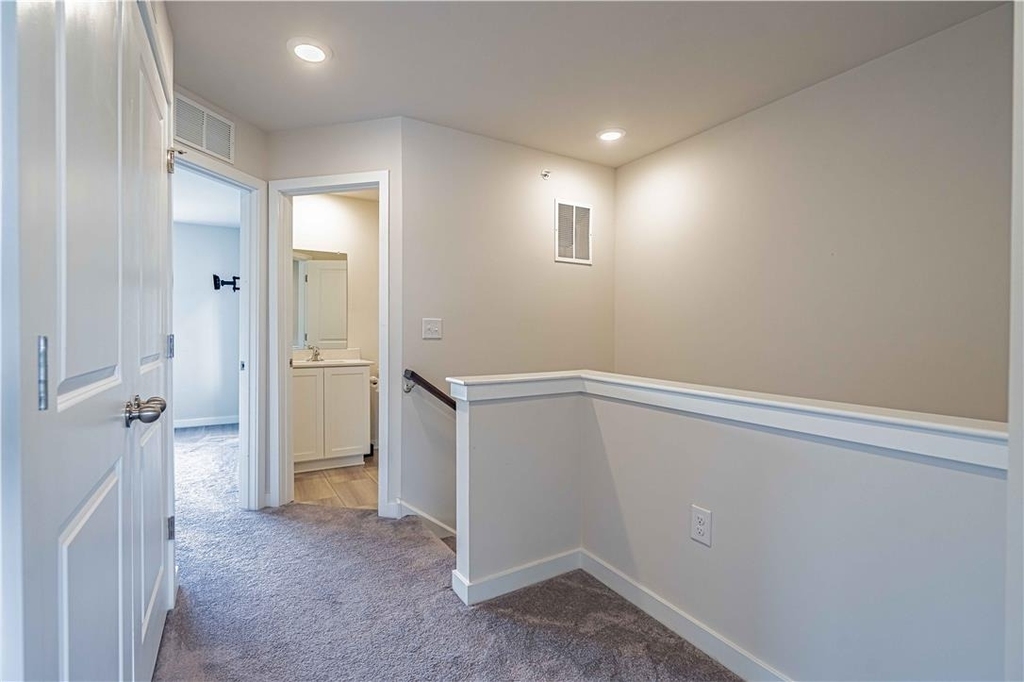 7640 Clayton Avenue - Photo 12