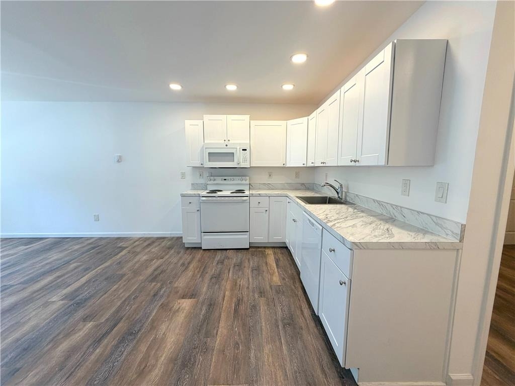 811 Itaska Street - Photo 6
