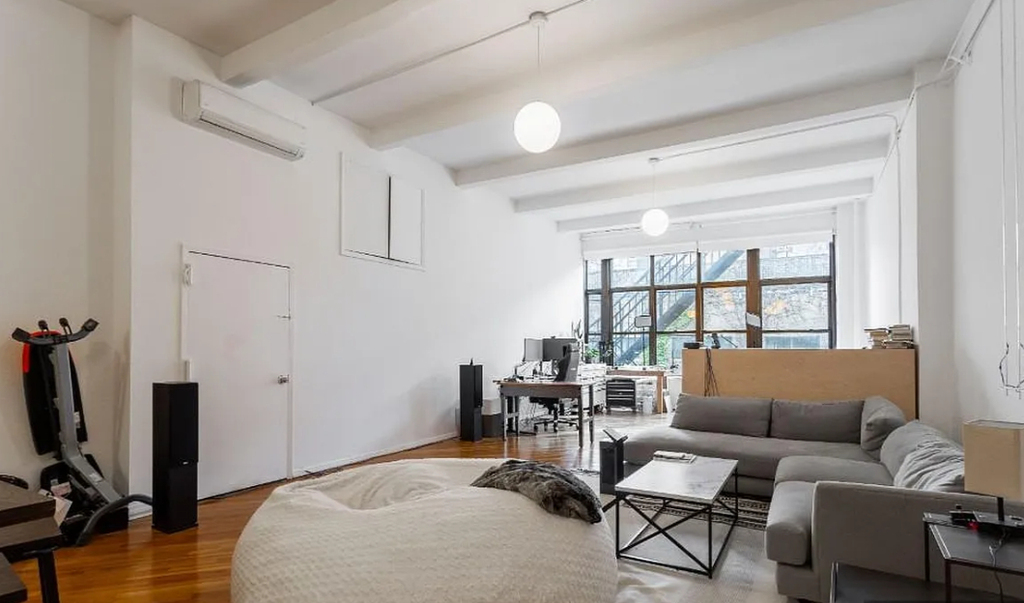 810 Broadway - Photo 0