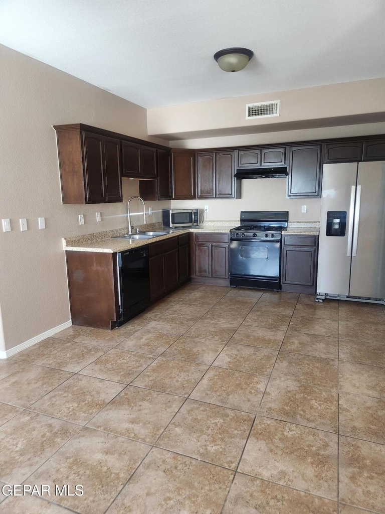14312 Pancho Gonzalez Court - Photo 6