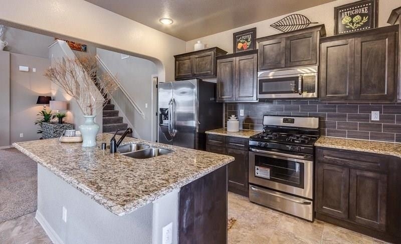 7536 Wolf Creek Drive - Photo 2