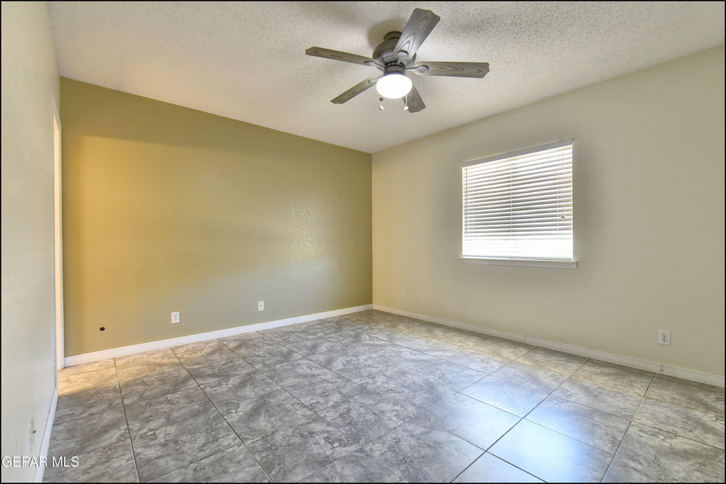 7317 Desierto Rico Avenue - Photo 22