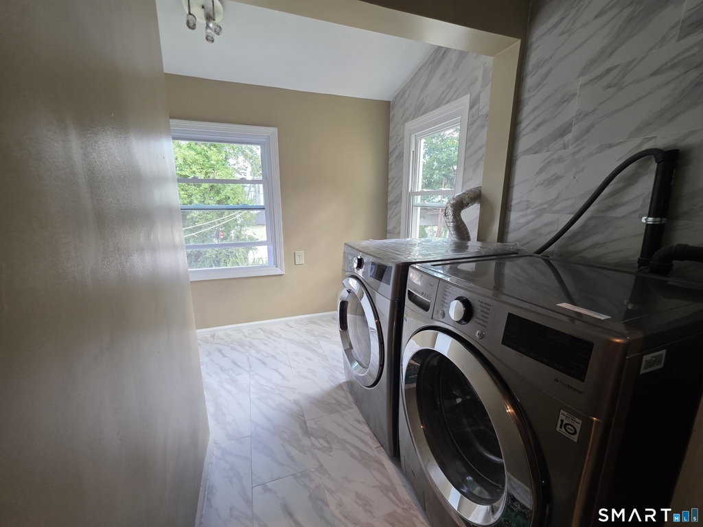 70 Westfield Avenue - Photo 22