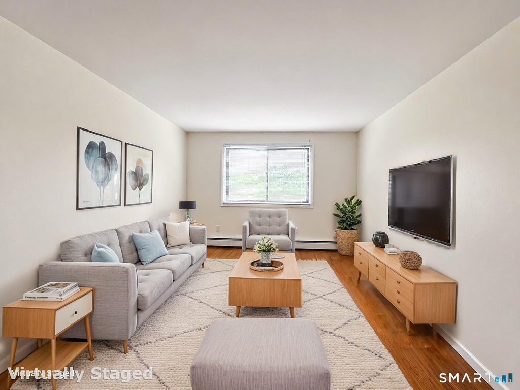 1168 Main Street - Photo 3