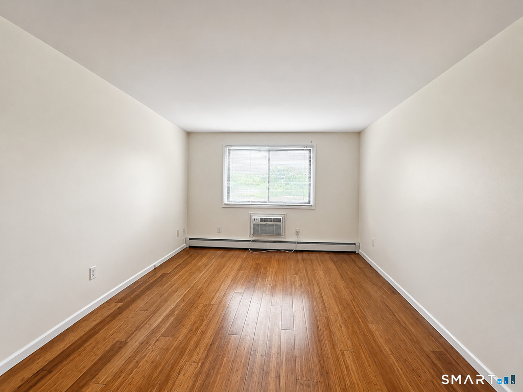 1168 Main Street - Photo 4