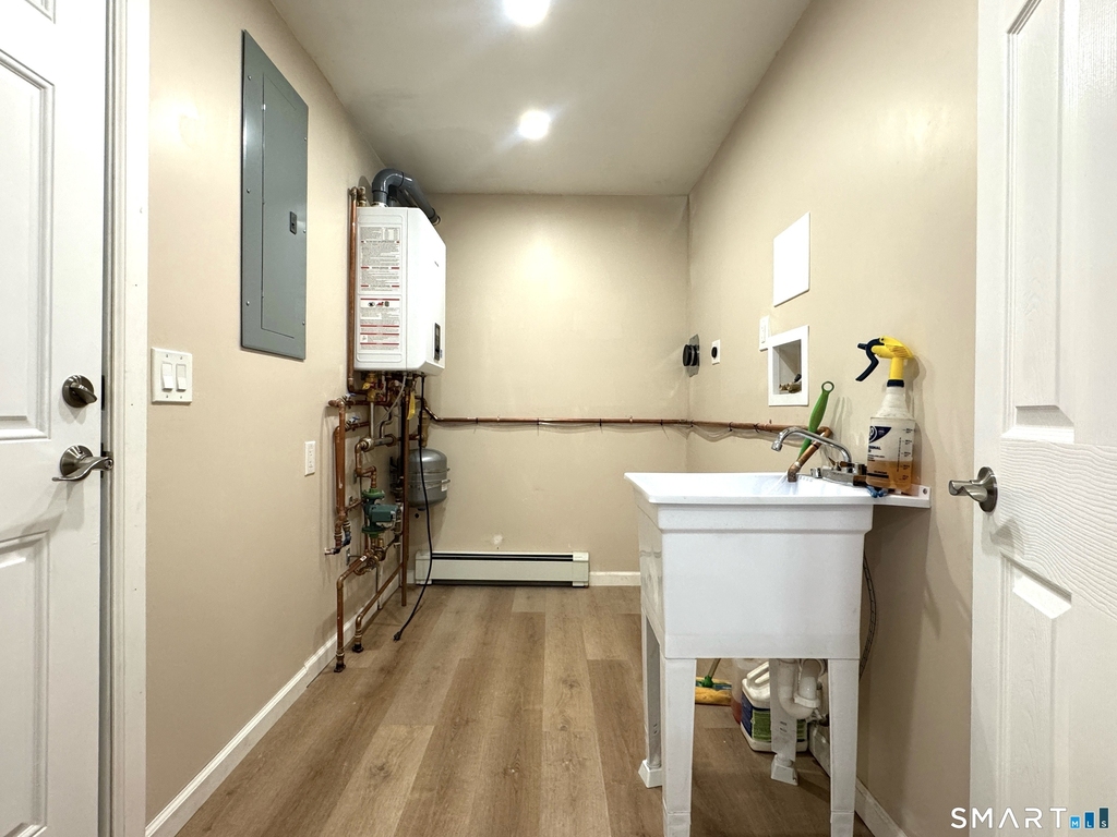 1248 Main Street - Photo 7