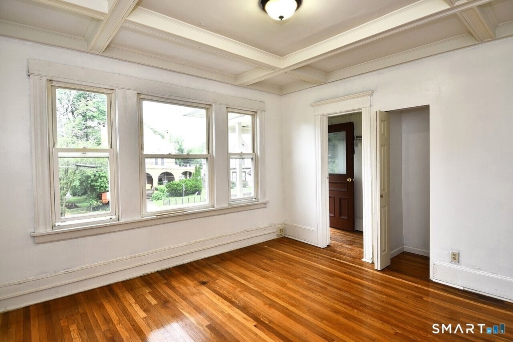 2455 North Avenue - Photo 11