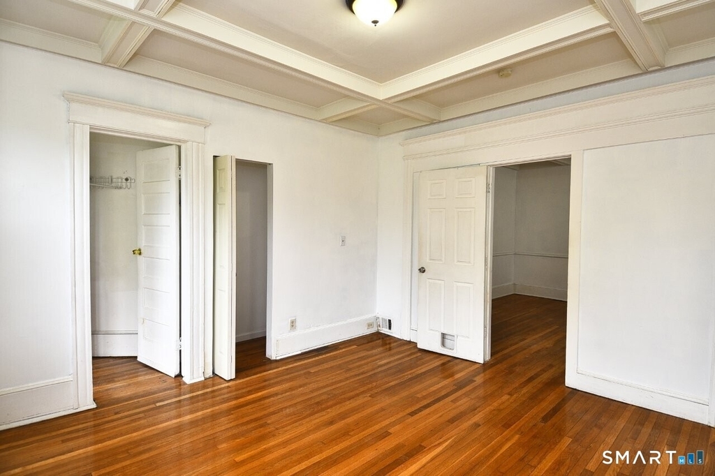 2455 North Avenue - Photo 12