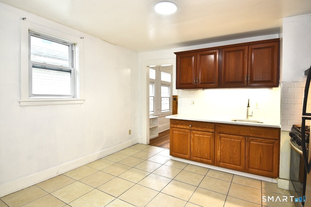 2455 North Avenue - Photo 6