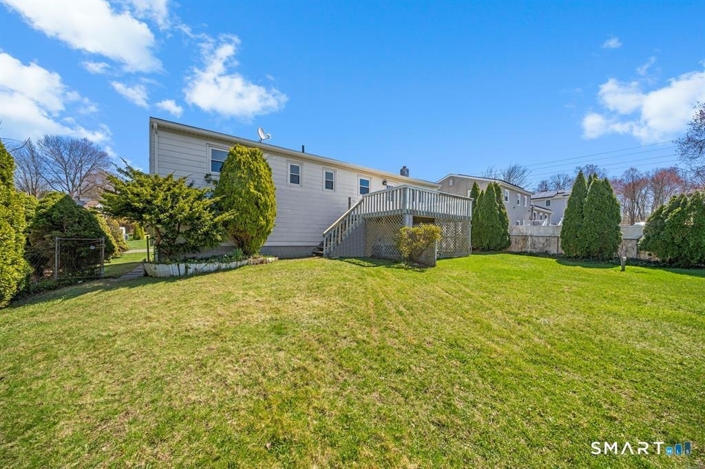 25 Greenview Drive - Photo 3