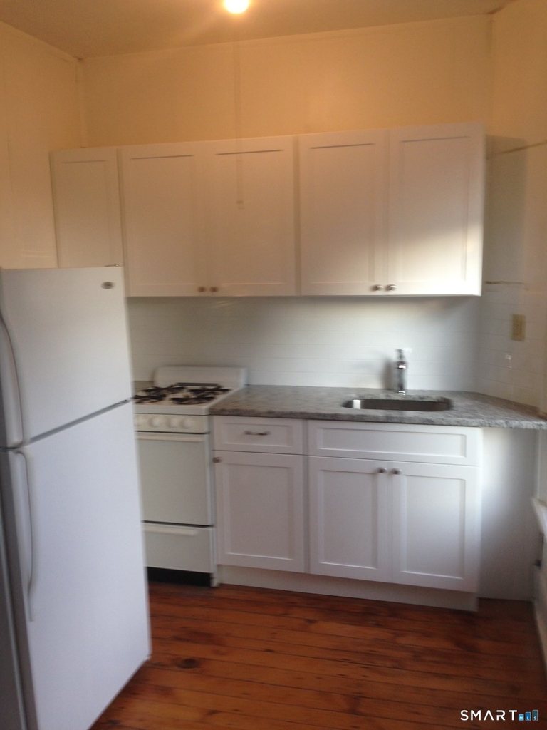 151 Bradley Street - Photo 7