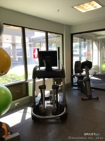 300 Broad Street - Photo 5
