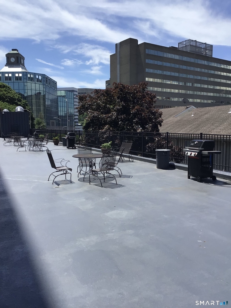 300 Broad Street - Photo 7