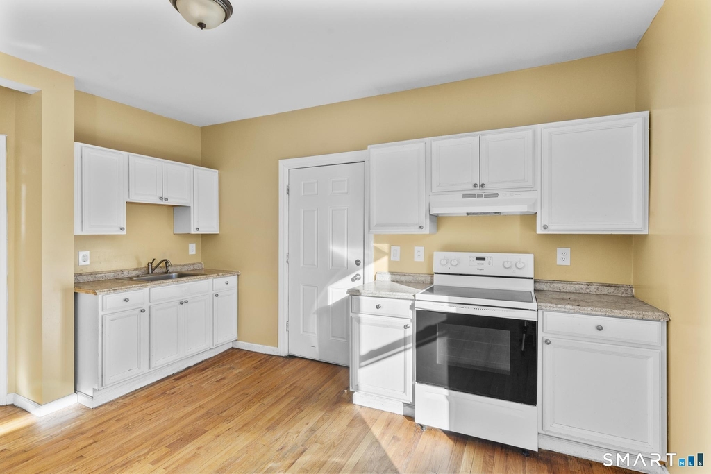 691 Main Street - Photo 7