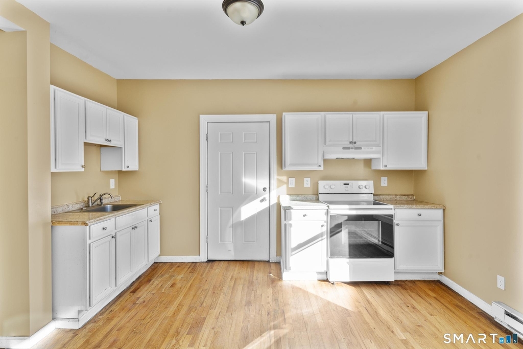 691 Main Street - Photo 6