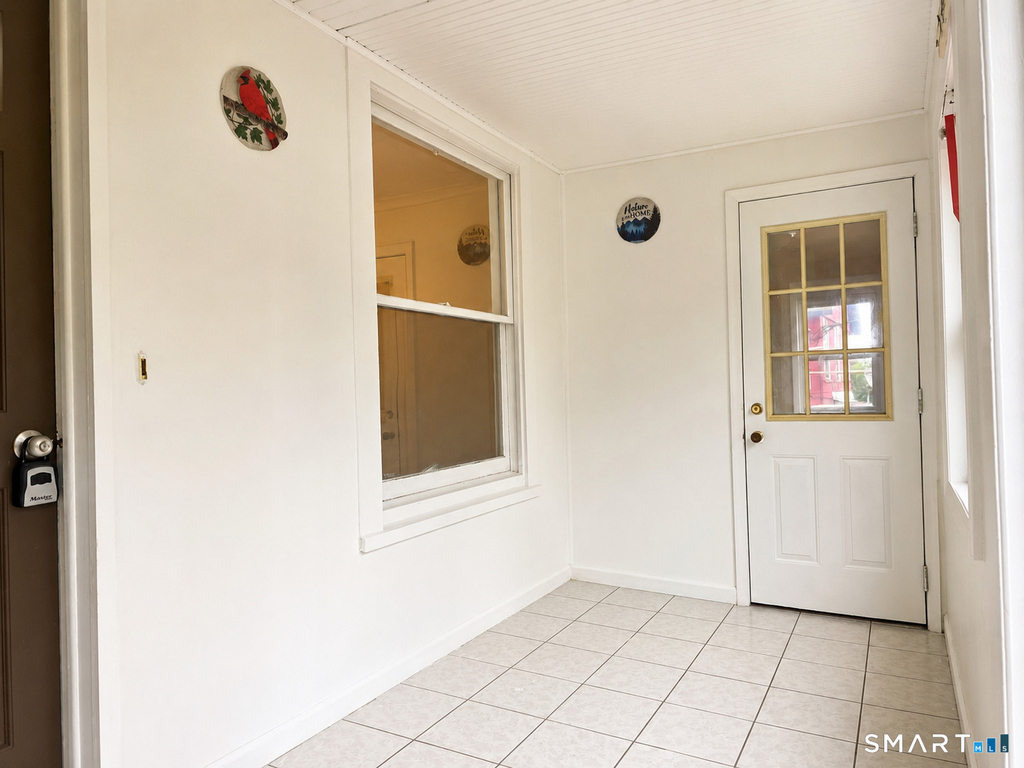 3 Spring Hill Avenue - Photo 3