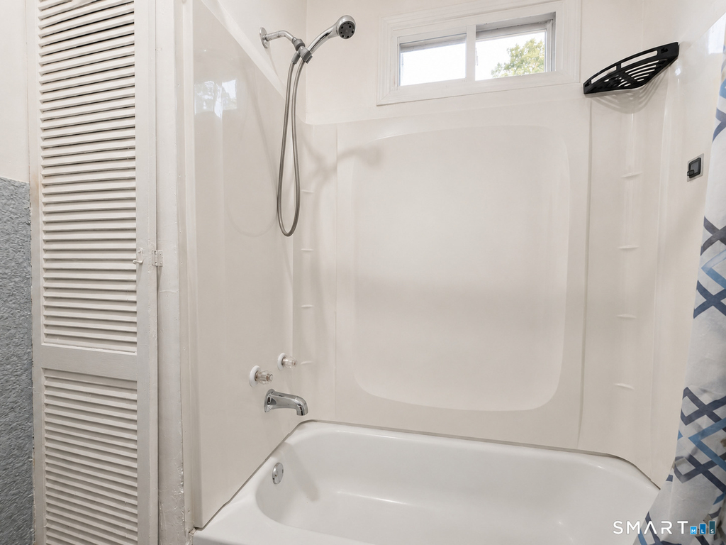 3 Spring Hill Avenue - Photo 10