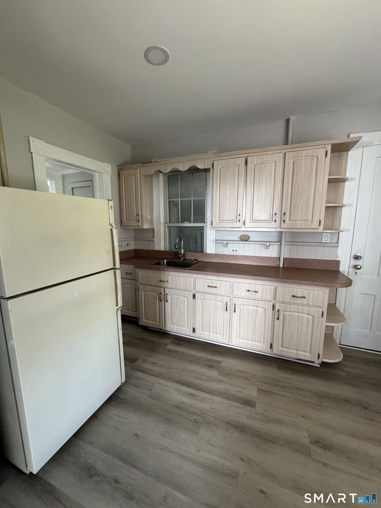 11 Betts Place - Photo 9