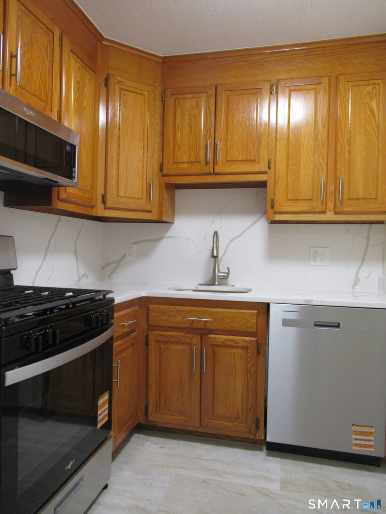 2600 Park Avenue - Photo 5