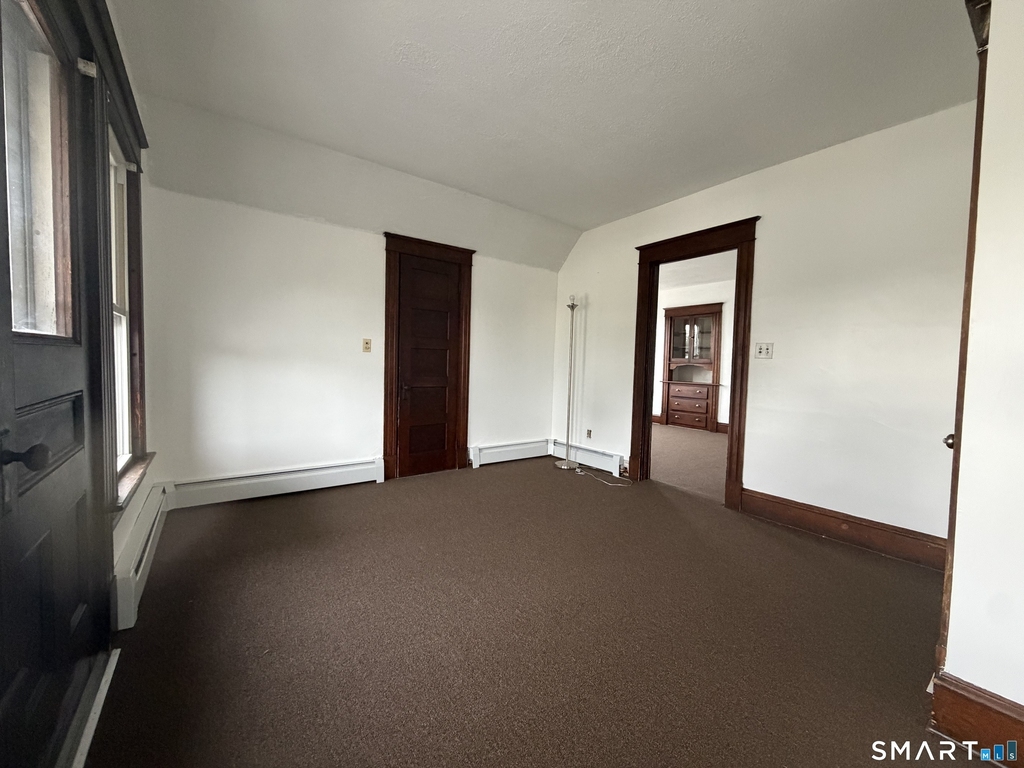 366 Tolland Street - Photo 9