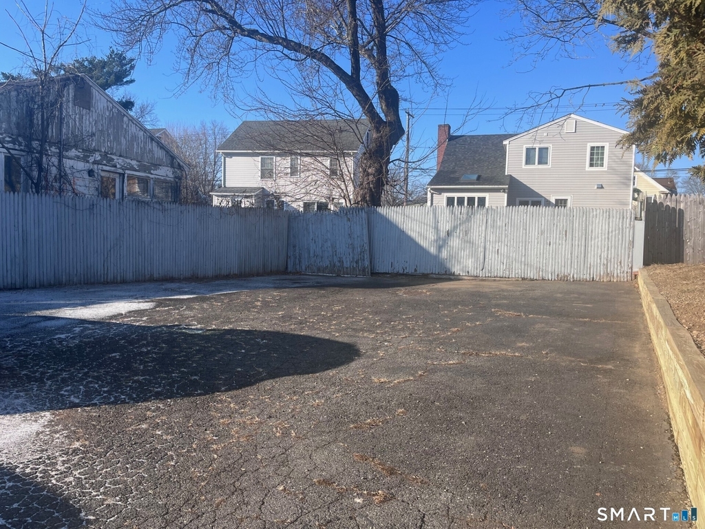 124 Thorpe Street - Photo 22
