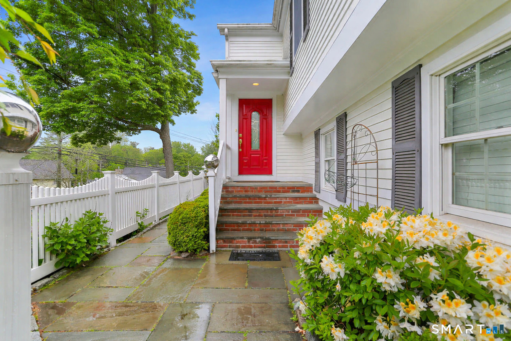 310 Main Street - Photo 2