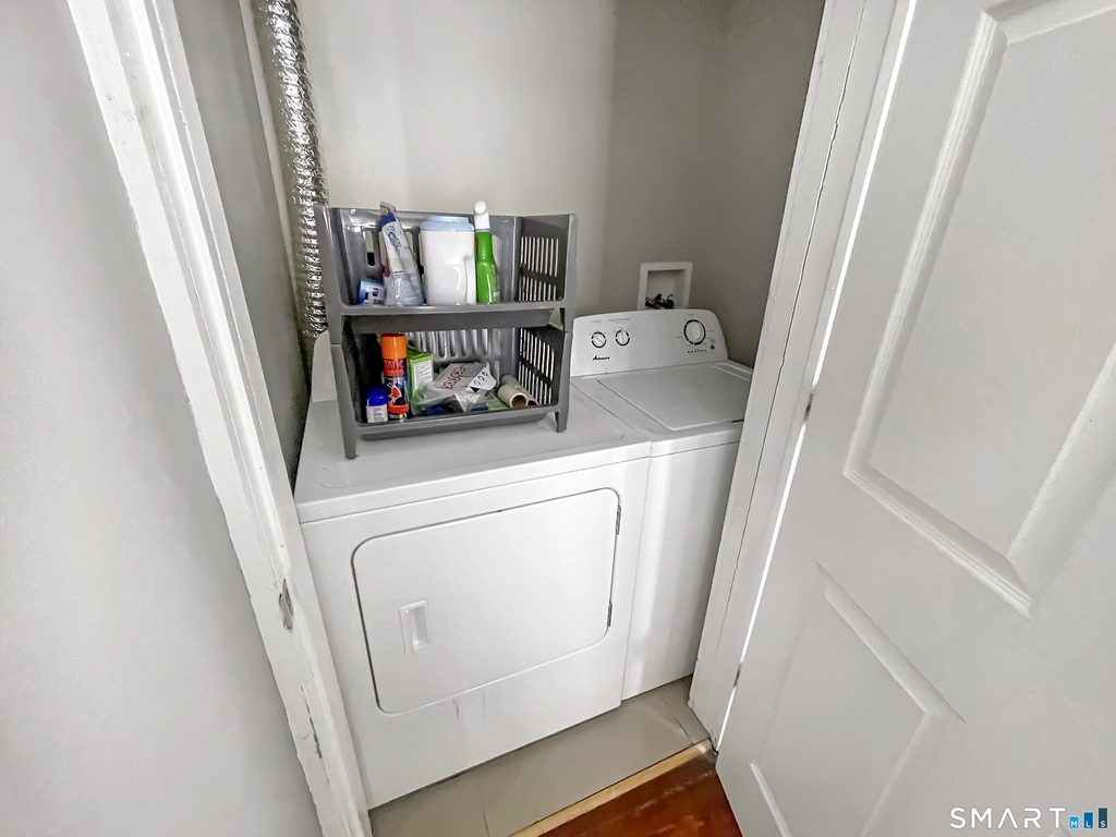 258 Nicoll Street - Photo 13