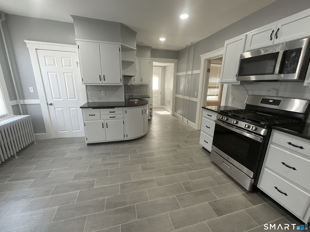 64 Saint Mary Street - Photo 2