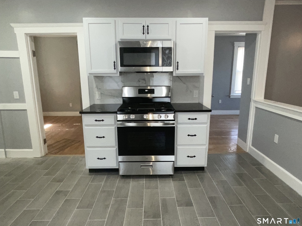 64 Saint Mary Street - Photo 3