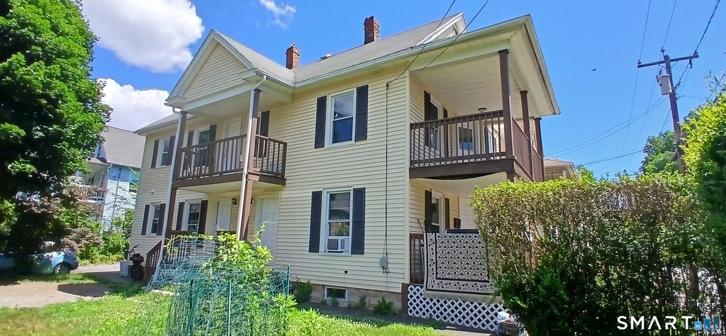 82 Wolcott Avenue - Photo 0