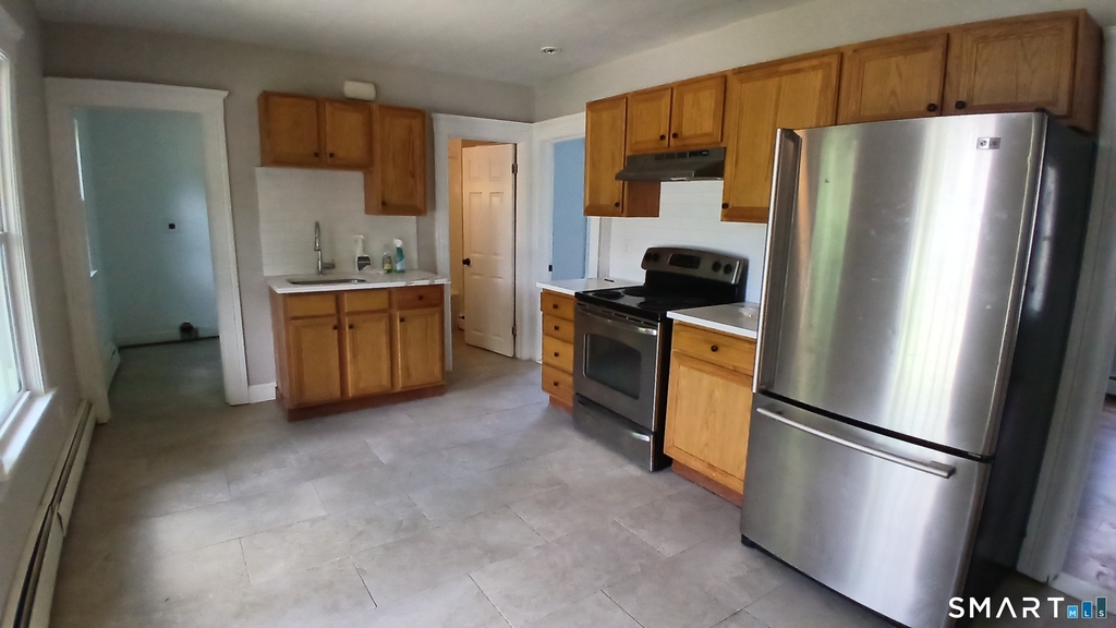 82 Wolcott Avenue - Photo 2