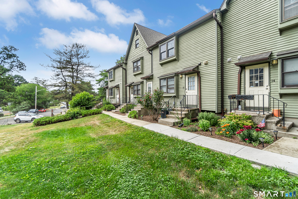 462 Glendale Avenue - Photo 3