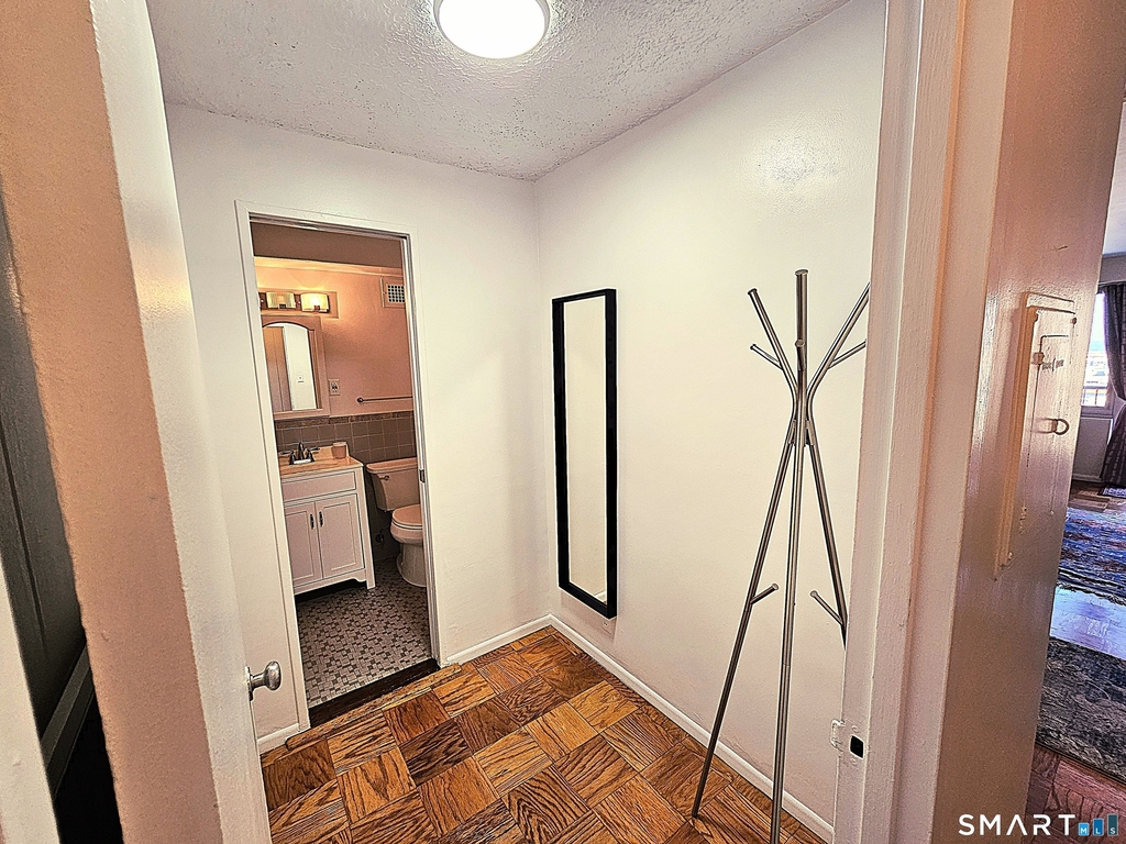 100 York Street - Photo 15