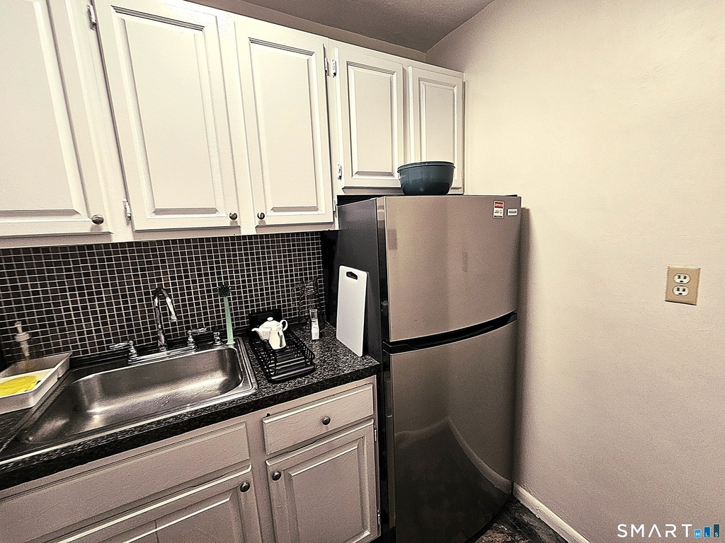 100 York Street - Photo 4