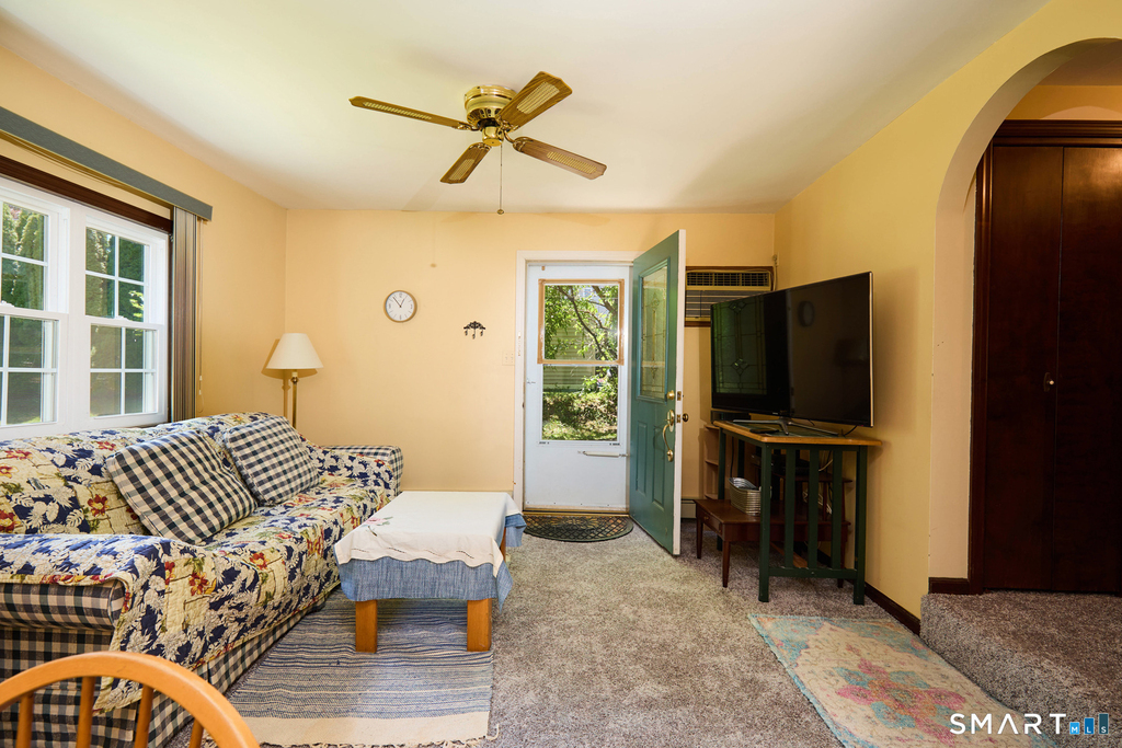 15 Harvester Road - Photo 3