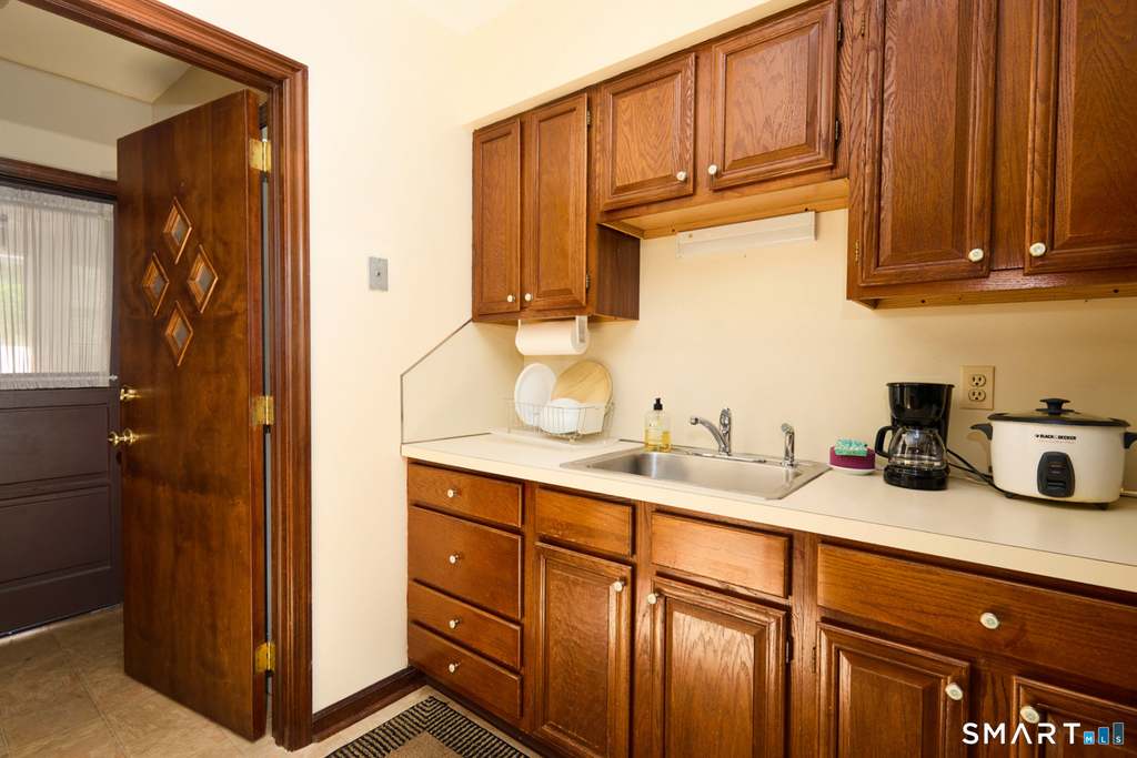 15 Harvester Road - Photo 11